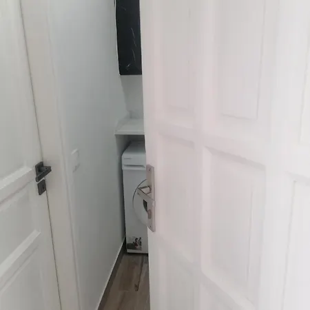 Apartman Little Cross 2 *