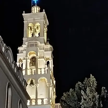 Little Cross 2 דירה